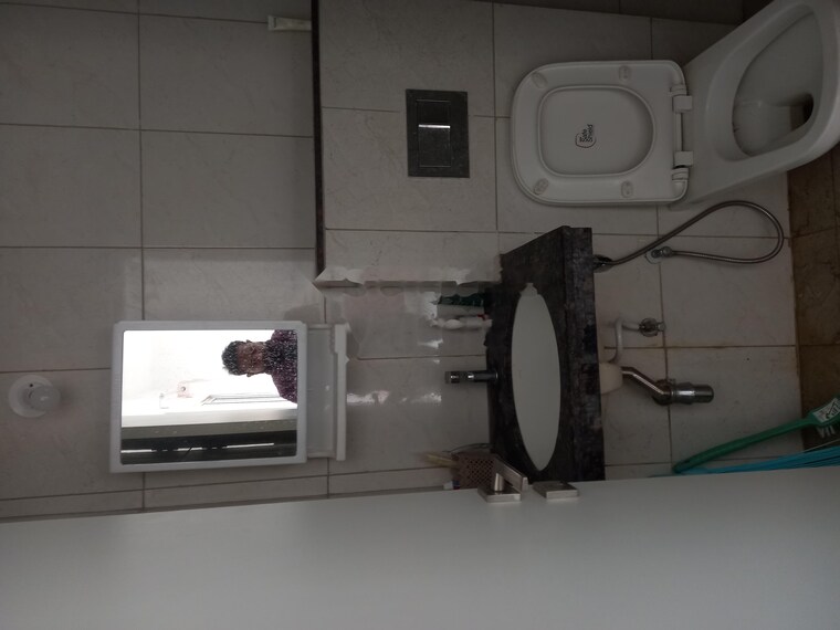 Bathroom, mantra-mesmer 1 Bedroom 637 Sq.Ft. Apartment In Keshav Nagar Pune 10186174