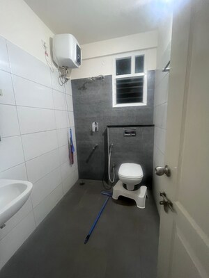 Bathroom in 3 BHK Apartment at SLV Splendour, Kanakapura Road – for Sale
