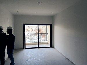 Room in 2 BHK Apartment at Sobha Victoria Park, Hennur Road – for Sale