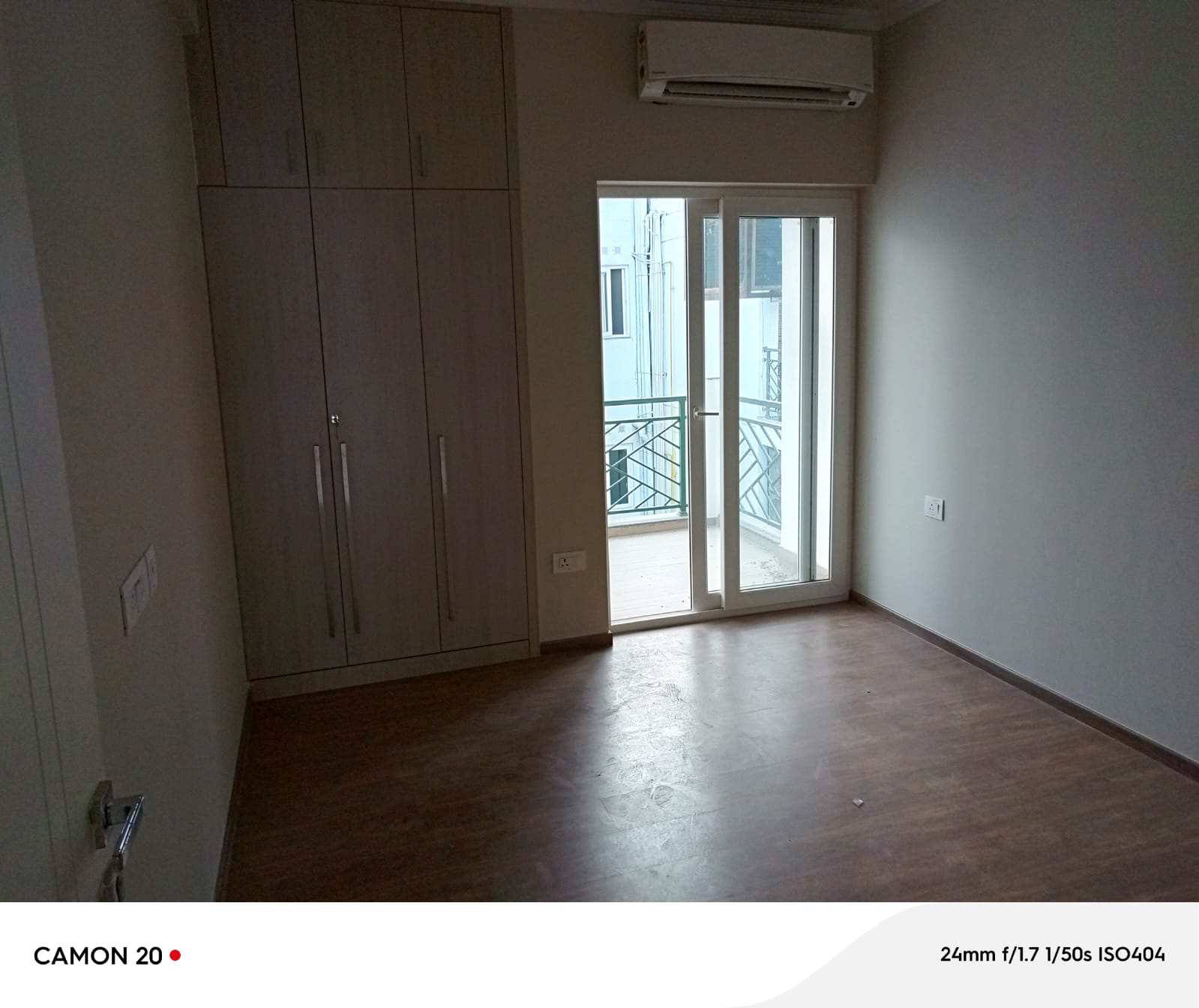 2 BHK + Study Room 1210 Sq.Ft. Apartment in Central Park Cerise Suites