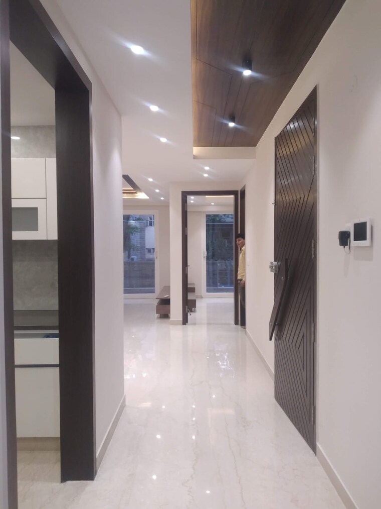 Living Room, uppal-gurgaon-99 3 Bedroom 2700 Sq.Ft. Apartment In Sector 99 Gurgaon 10187120