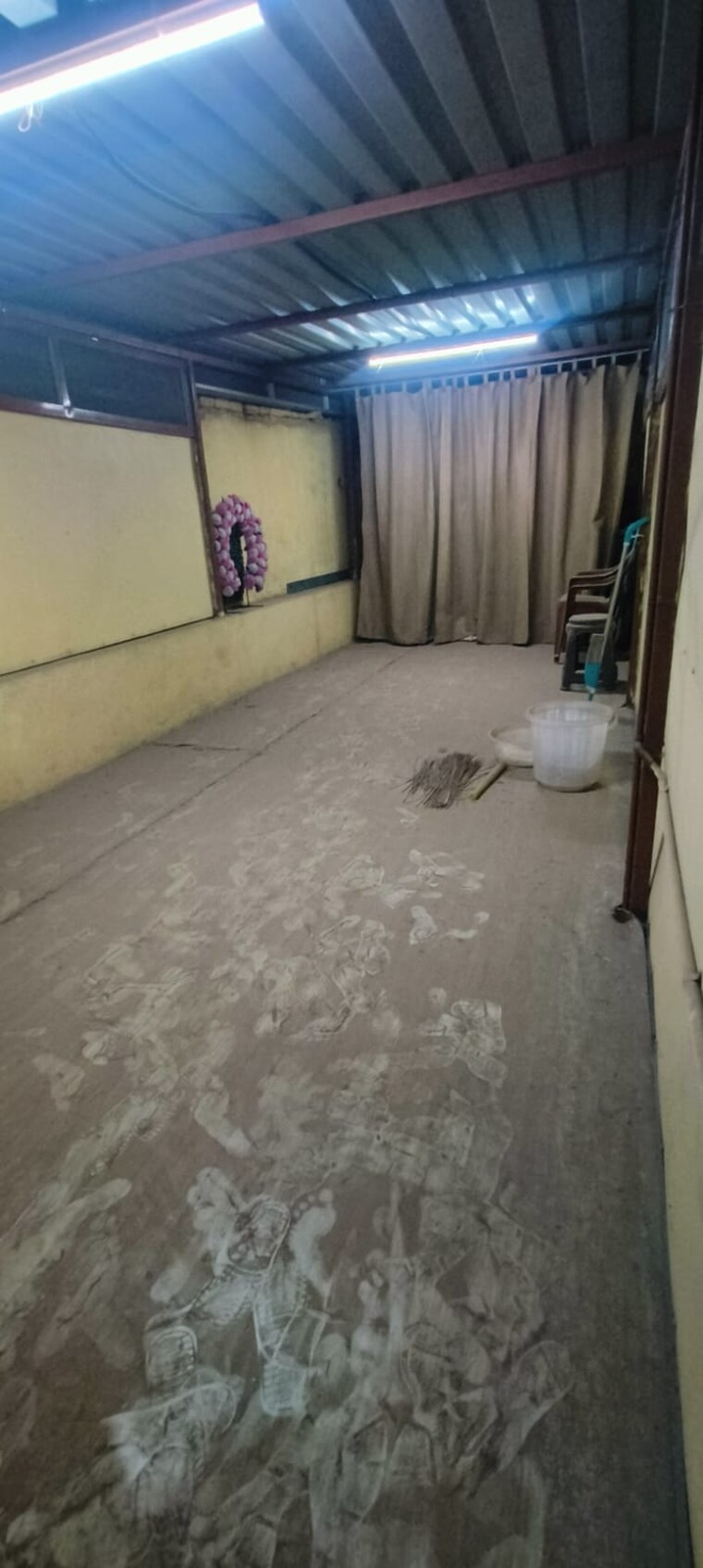 Terrace, mhada-chs 2 Bedroom 900 Sq.Ft. Apartment In Vasant Vihar Thane 10187127