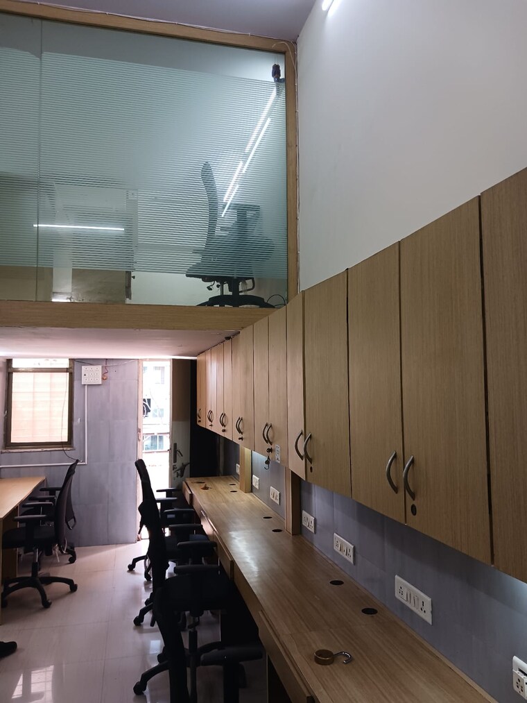 Kitchen, ghatkopar west Commercial Office Space 500 Sq.Ft. In Ghatkopar West Mumbai 10187269