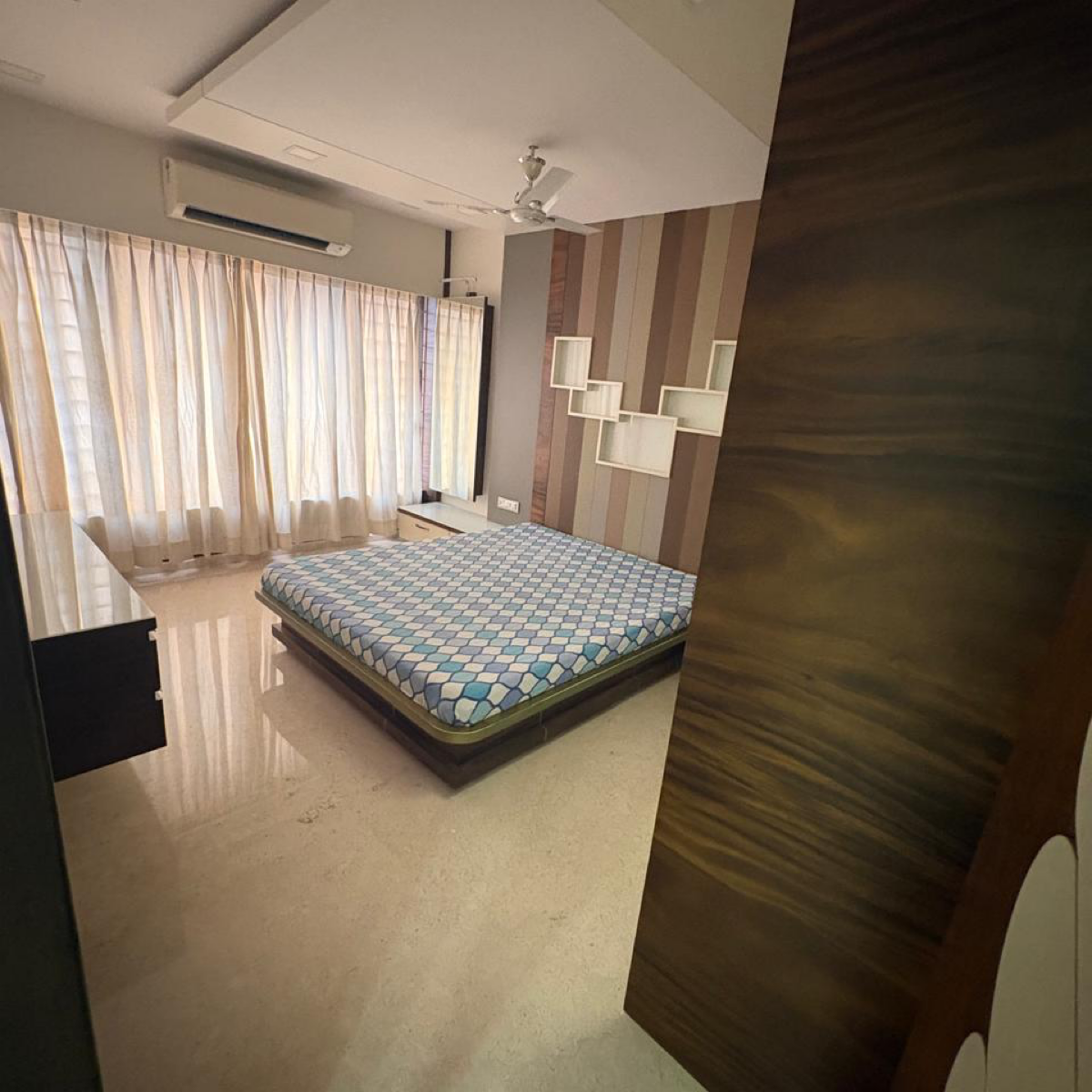 3 BHK + Servant Room Apartment For Rent in Wadhwa The Address Boulevard