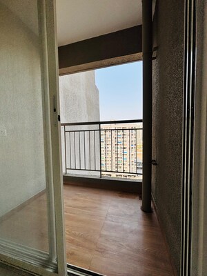 Room in 2.5 BHK Apartment at Nivasa Elevia, Keshav Nagar – for Rent