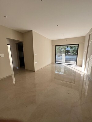 Room in 3 BHK Apartment at Nav Geeta CHS, Chembur – for Rent