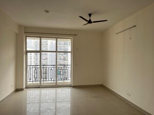 Room in 3 BHK Apartment at Ansals Celebrity Greens, Sushant Golf City – for Rent