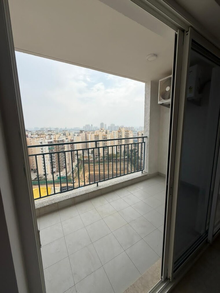 Balcony, godrej-air-sector-85 3 Bedroom 1829 Sq.Ft. Apartment In Sector 85 Gurgaon 10187505