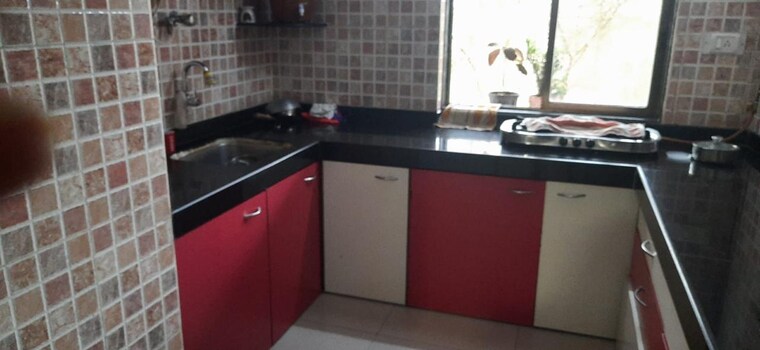Kitchen, everest-world-morning-glory-chs-ltd 2 Bedroom 650 Sq.Ft. Apartment In Kolshet Road Thane 10187506