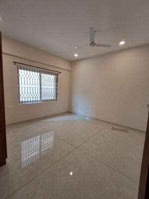 Room in 3 BHK Apartment at SS Arcade HSR Layout, Hsr Layout – for Rent
