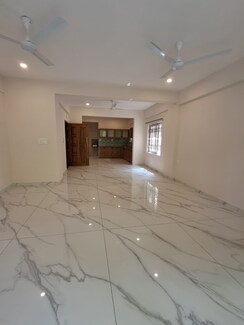 3 BHK + Servant Room Apartment For Rent in SS Arcade HSR Layout