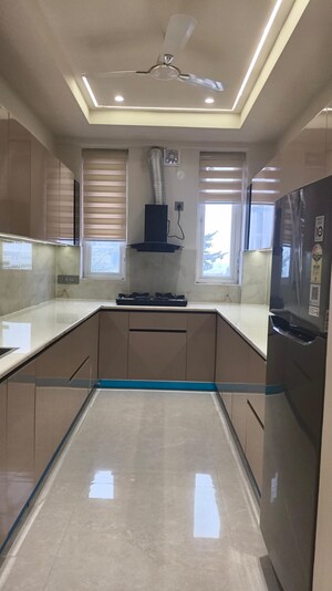 Kitchen in 3 BHK Builder Floor at M3M City Of Dreams, Sector 36 – for Sale