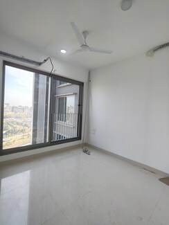 3 BHK + Study Room Apartment For Sale in Sunteck City Avenue 4