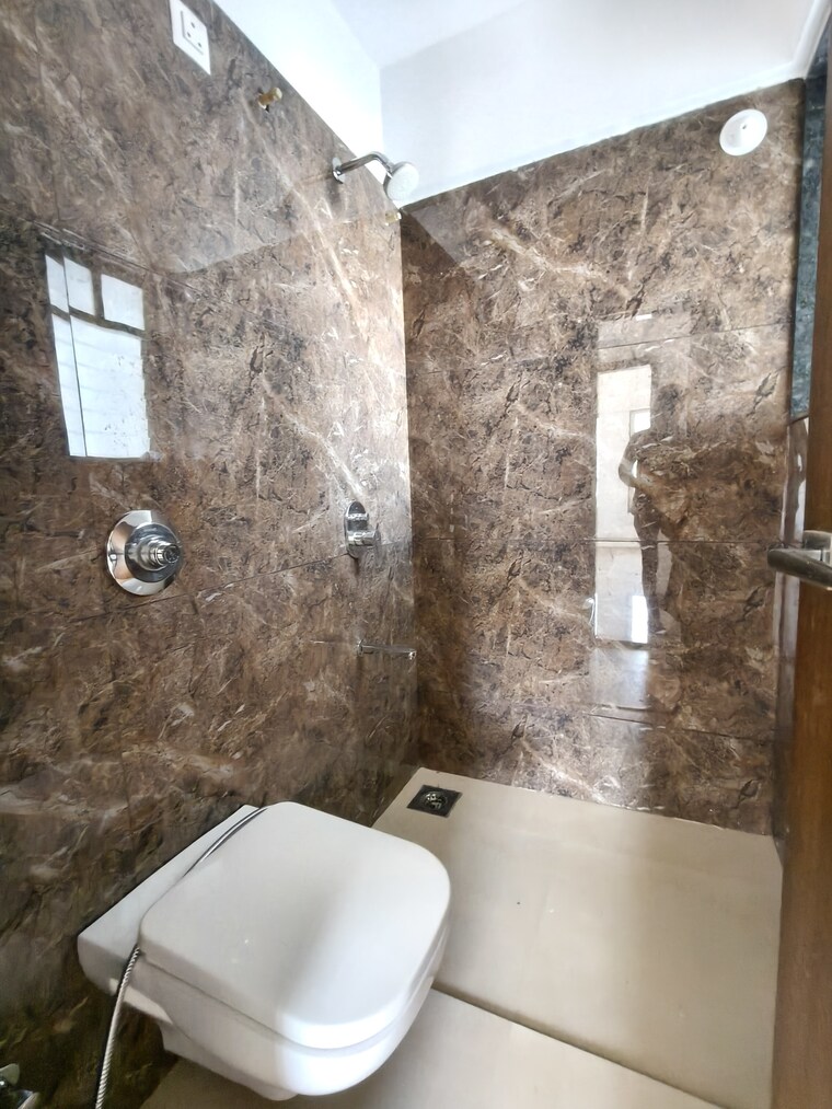 Bathroom, krishna-aviro 2 Bedroom 950 Sq.Ft. Apartment In Mohammadwadi Pune 10187661