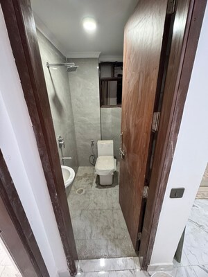 Balcony in 1 BHK Builder Floor at Saket – for Rent