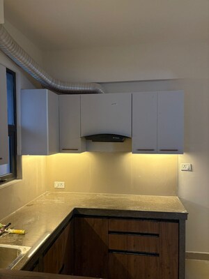 Furnished Amenities in 3 BHK Apartment at Ambuja Ecospace Residencia, New Town Action Area ii – for Rent