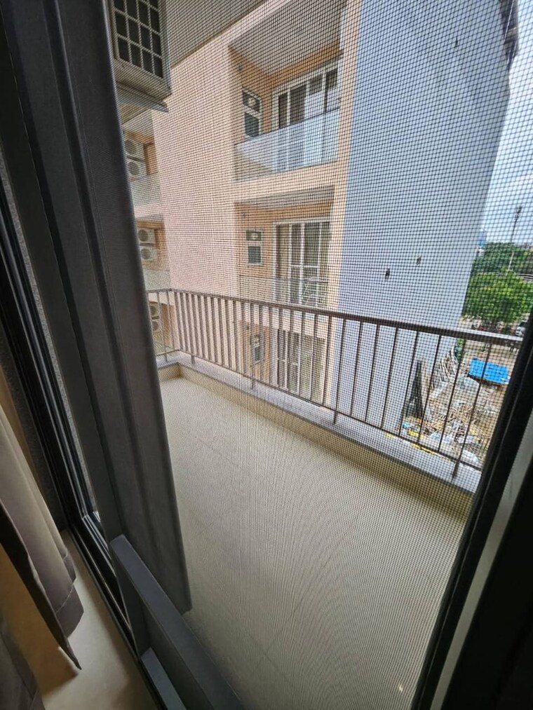 Balcony, saket 1 Bedroom 700 Sq.Ft. Apartment In Saket Delhi 10187684