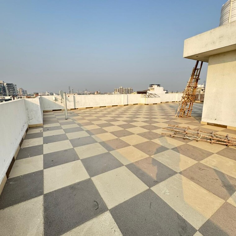 Swimming Pool, sector 21c 4 Bedroom 350 Sq.Yd. Builder Floor In Sector 21c Faridabad 10187681