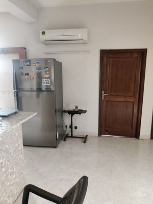 Room in 3 BHK Apartment at SS Almeria, Sector 84 – for Sale