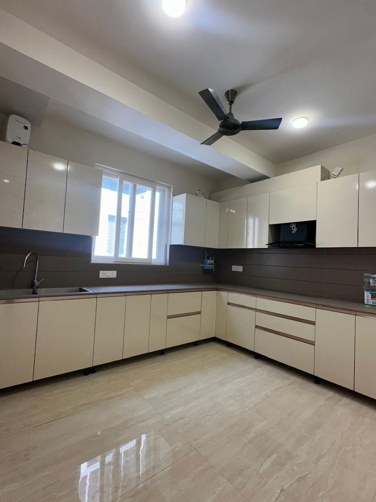 Kitchen, saket 4 Bedroom 200 Sq.Ft. Builder Floor In Saket Delhi 10187701