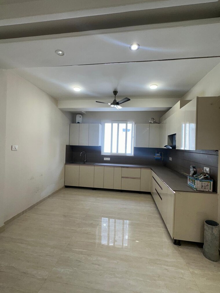 Kitchen, saket 4 Bedroom 200 Sq.Ft. Builder Floor In Saket Delhi 10187701