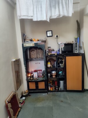 Furnished Amenities in 1 BHK Apartment at New Venus CHS, Dombivli West – for Rent