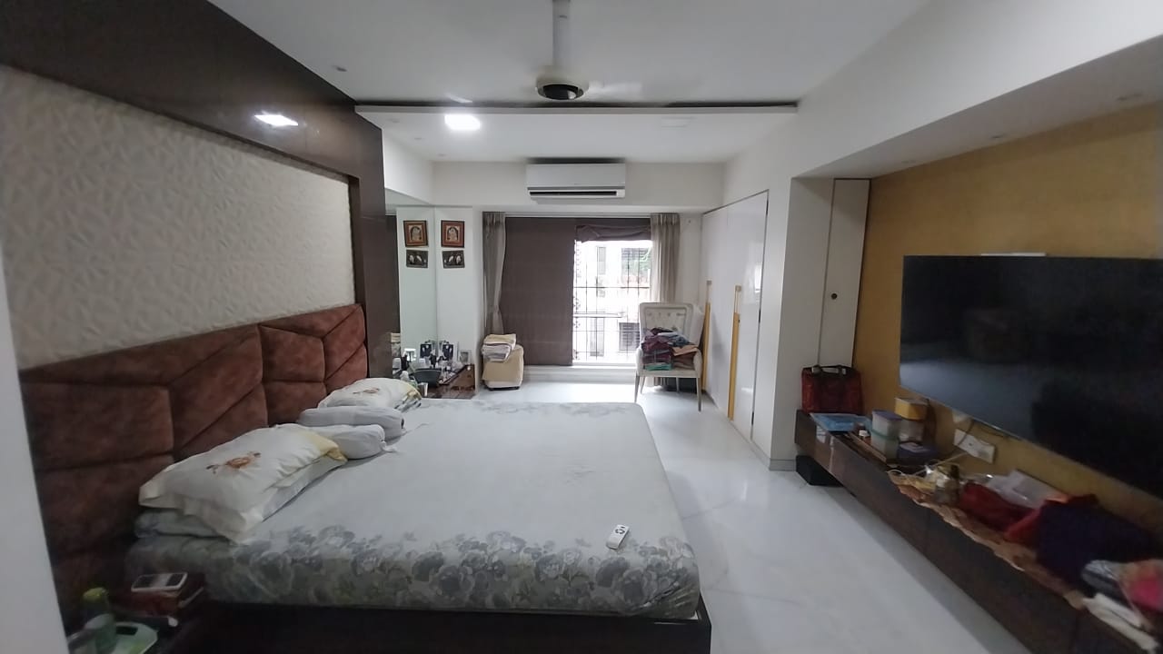 2 BHK Apartment For Rent in Kalpataru Srishti
