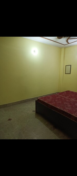 Room in 2 BHK Builder Floor at Shastri Nagar – for Rent
