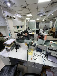 Office Space For Rent in Sector 63