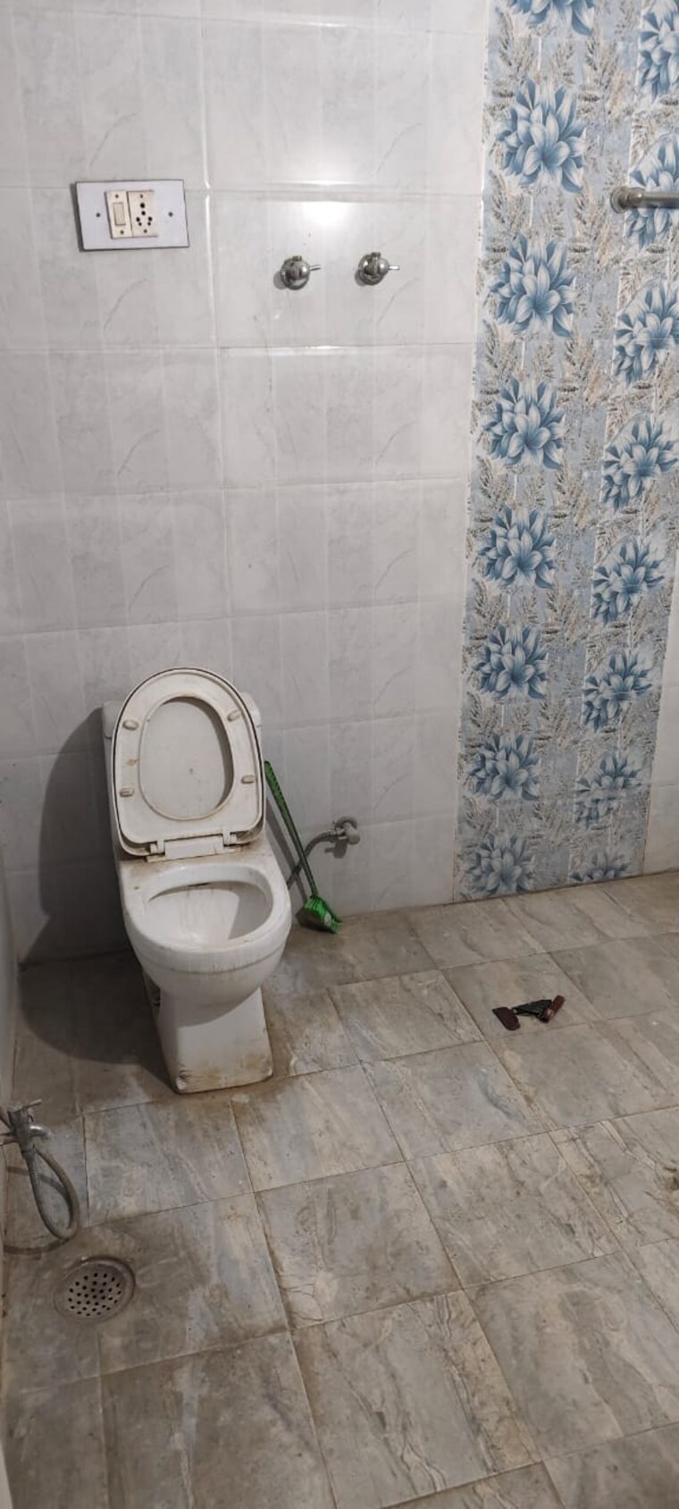 Bathroom, gomti nagar 4 Bedroom 3500 Sq.Ft. Independent House In Gomti Nagar Lucknow 10187850