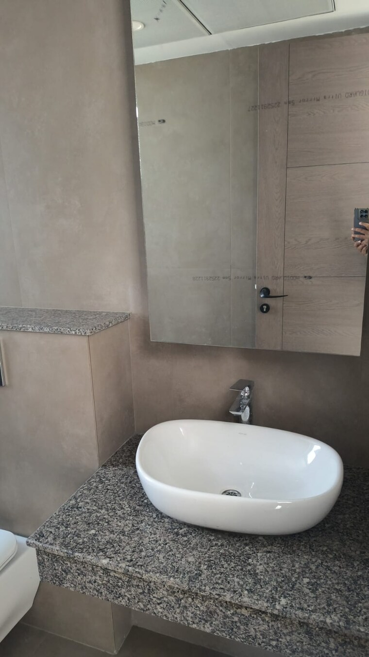 Bathroom, one-oak-atmos 4 Bedroom 2400 Sq.Ft. Apartment In Gomti Nagar Lucknow 10187867