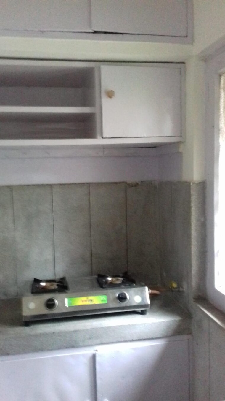 Bathroom, new friends colony 1 RK 500 Sq.Ft. Builder Floor In New Friends Colony Delhi 10187875