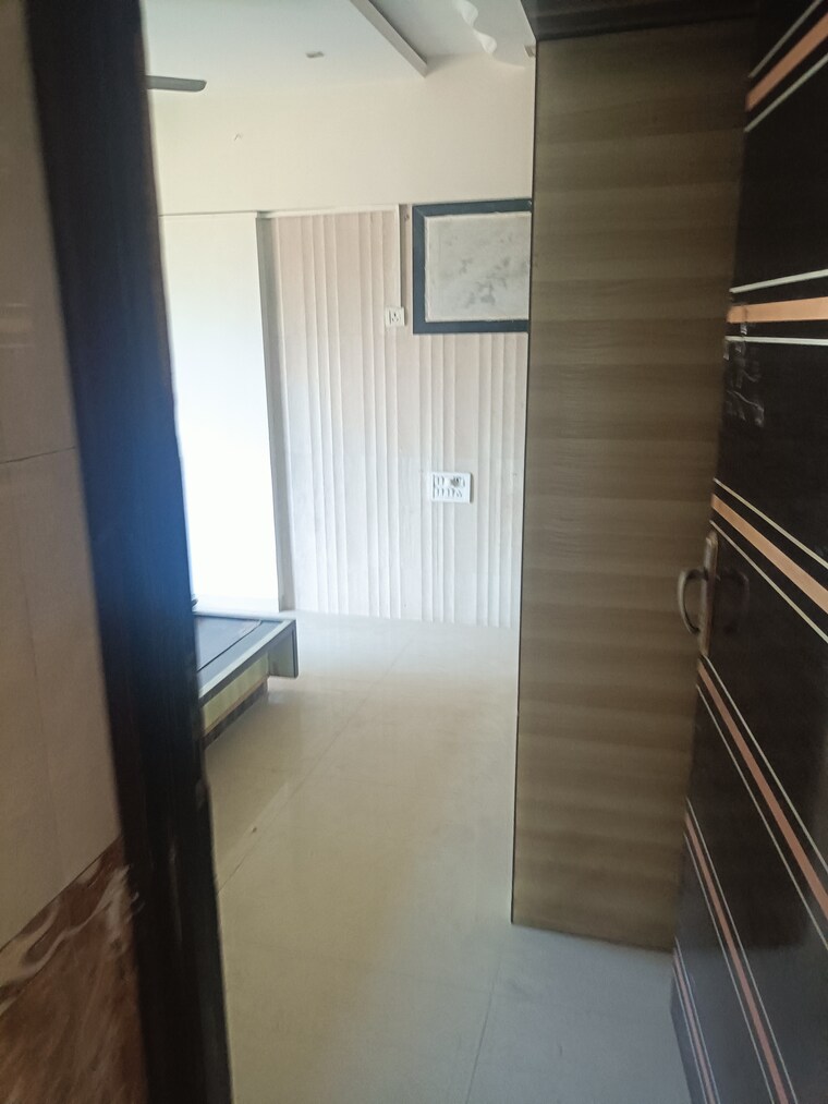 undefined, ratna-rajul-chs 3 Bedroom 1000 Sq.Ft. Apartment In Kandivali West Mumbai 10187948