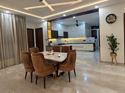 5 BHK + Pooja Room,Servant Room Builder Floor For Rent in Maharishi Dayanand CGHS