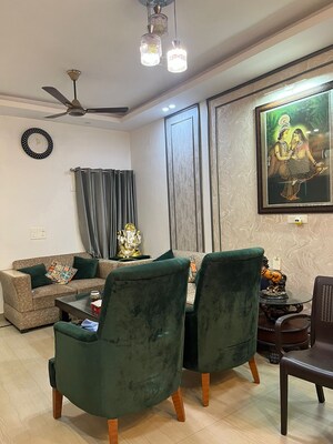 Living Room in 3.5 BHK Builder Floor at New Industrial Township 1 – for Sale
