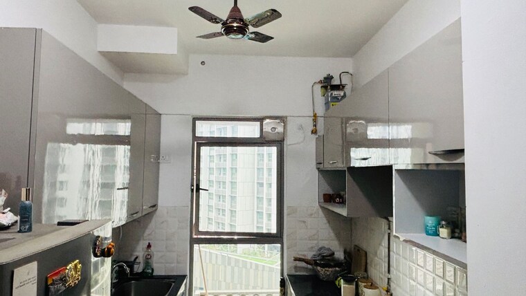 Team Area, kalpataru-immensa-b 2 Bedroom 598 Sq.Ft. Apartment In Kolshet Road Thane 10188101