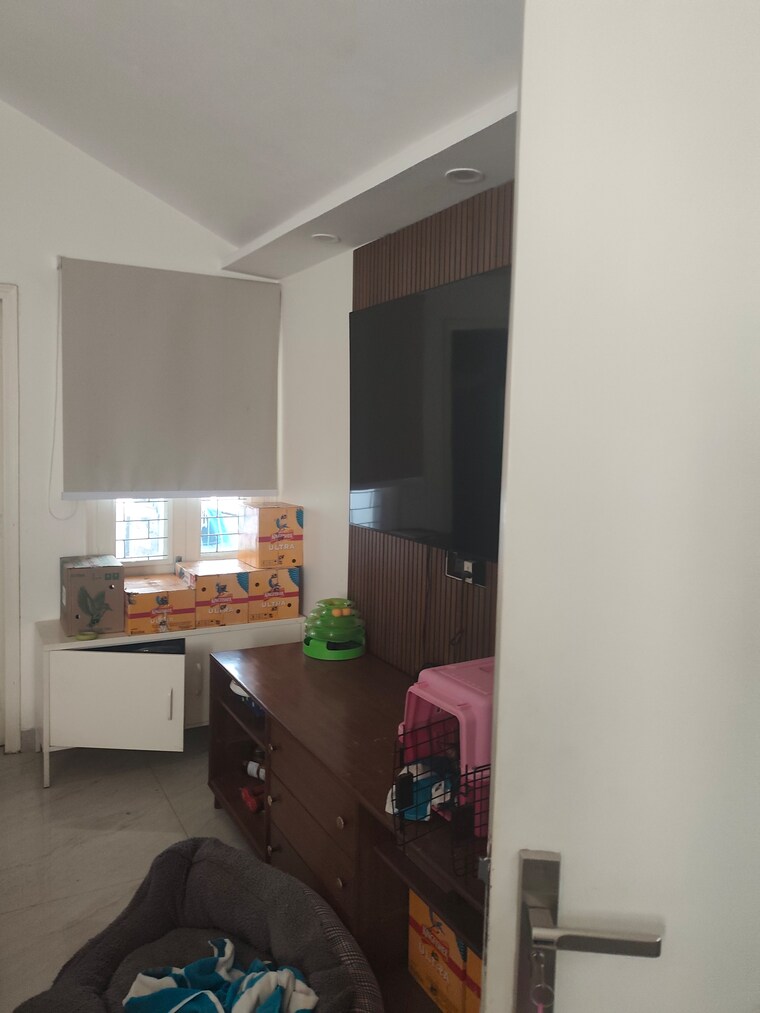 Kitchen, ireo-the-corridors 3 Bedroom 1852 Sq.Ft. Apartment In Sector 67a Gurgaon 10188117