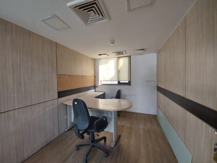 Team Area, okhla industrial estate phase 2 Commercial Office Space 6000 Sq.Ft. In Okhla Industrial Estate Phase 2 Delhi 10190039