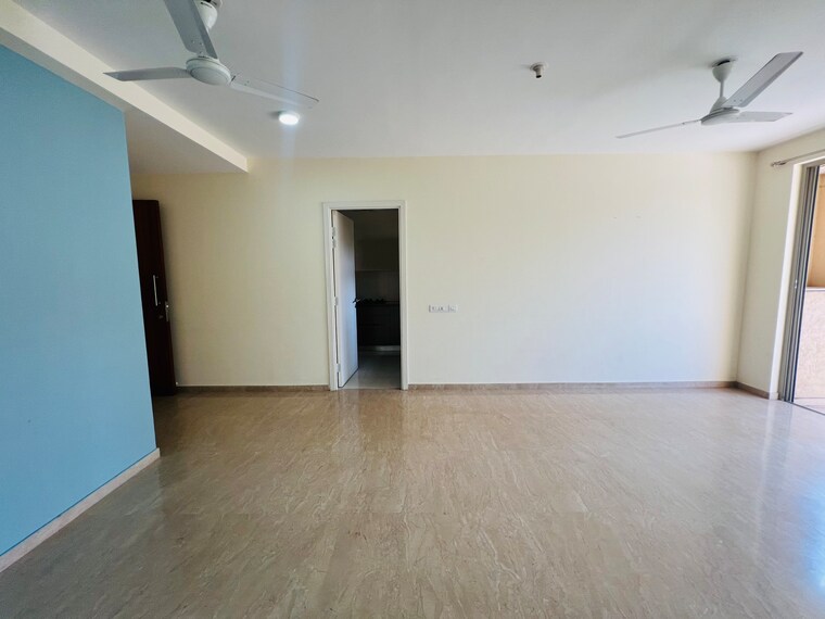 Room, hiranandani-eagleridge-wing-b 2.5 Bedroom 948 Sq.Ft. Apartment In Thane West Thane 10190031