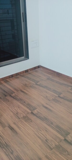 Room in 1 BHK Apartment at Bindra Sateri Legacy, Andheri East – for Rent