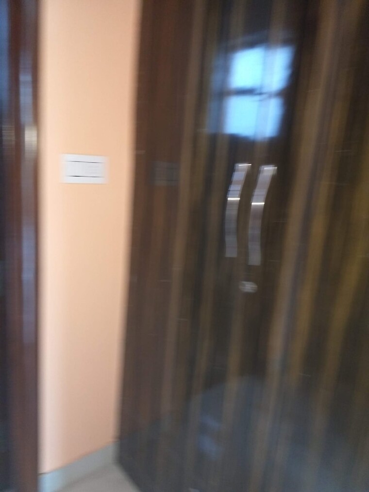 undefined, sector 17 4 Bedroom 275 Sq.Yd. Builder Floor In Sector 17 Faridabad 10191591