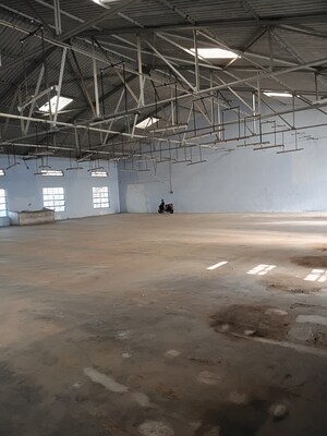  Warehouse For Rent in Vellalore