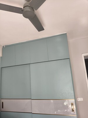 Furnished Amenities in 3 BHK Apartment at Signature Global City, Sector 37d – for Rent