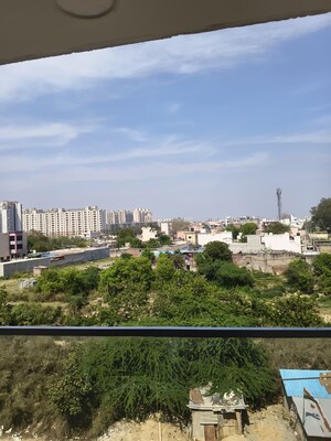 3 BHK Apartment For Rent in Signature Global City, Sector 37d