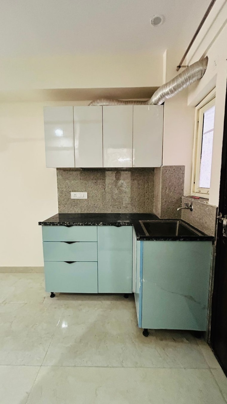 Kitchen, juhu-scheme 4 Bedroom 2331 Sq.Ft. Apartment In Juhu Mumbai 10196891