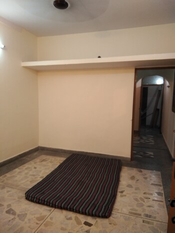 1.5 BHK Builder Floor for Rent in Outram Lines, Delhi