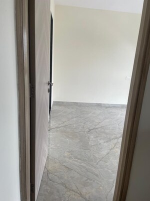 Room in  Apartment at Ajmera Boulevard, Malad West – for Rent