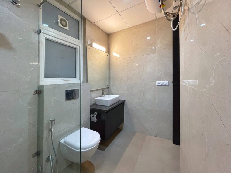 Bathroom, saket 1 Bedroom 650 Sq.Ft. Apartment In Saket Delhi 10198373