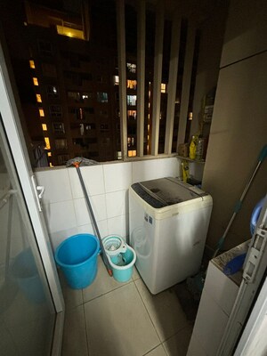 Team Area in 2 BHK Apartment at Bhartiya Nikoo Homes, Thanisandra Main Road – for Rent