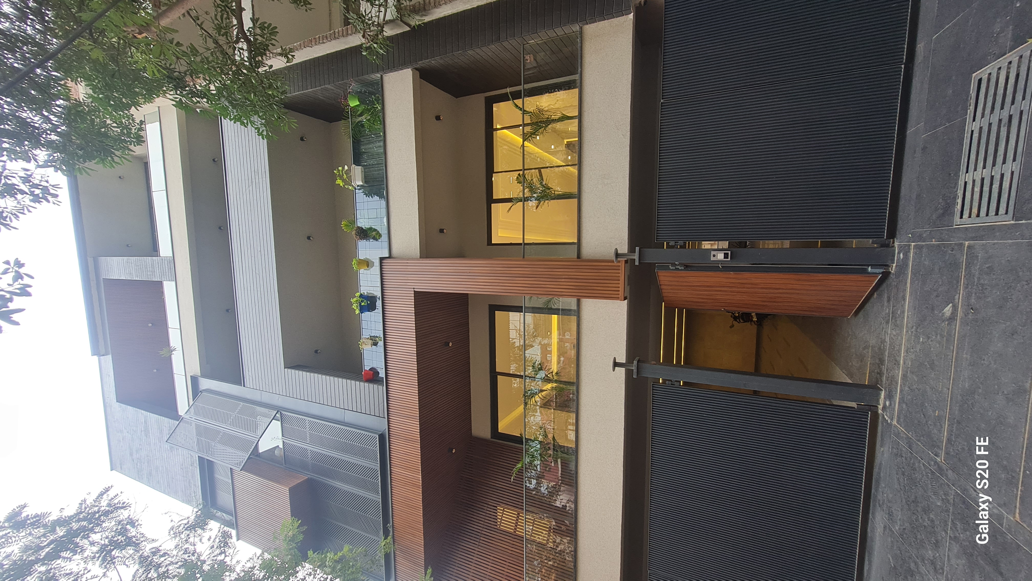 4 BHK + Servant Room Builder Floor For Sale in Sector 31